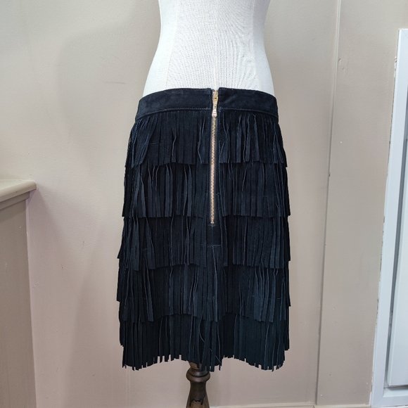 Mini fringe cow leather skirt - Picture 4 of 11